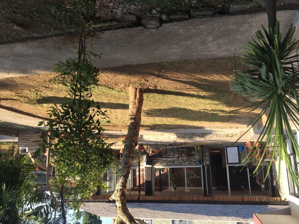 Hotel Glory Garden Pokhara Dış mekan fotoğraf