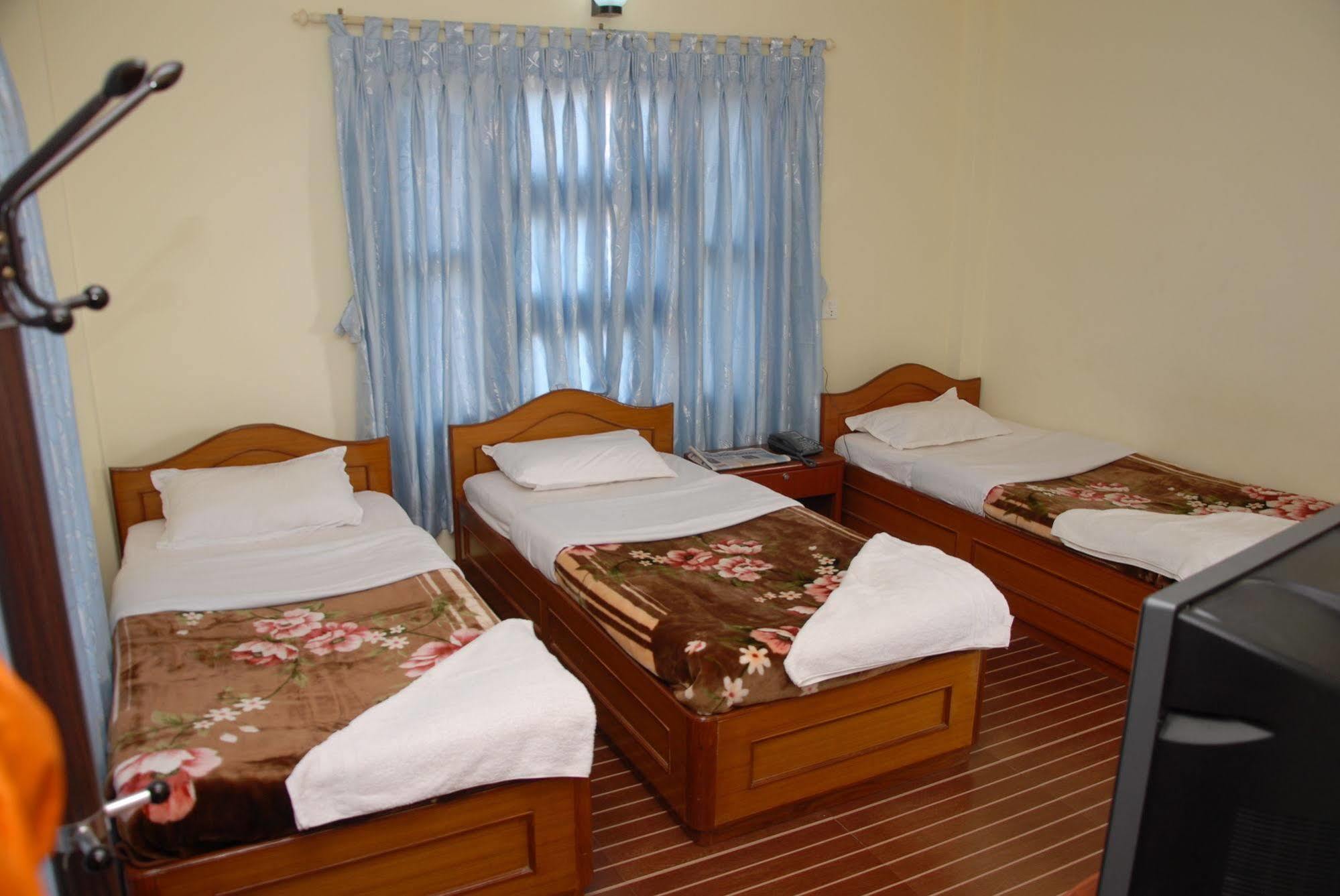 Hotel Glory Garden Pokhara Dış mekan fotoğraf